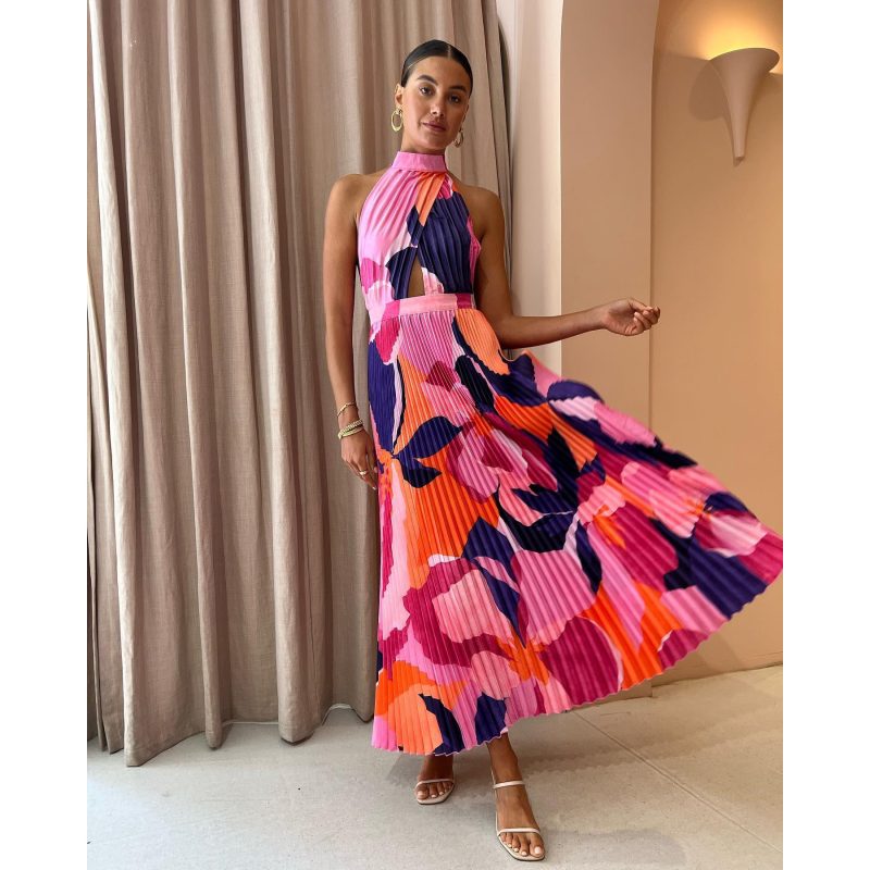 Women’s Halter Pleated Dress – Casual Summer Vacation - Image 2