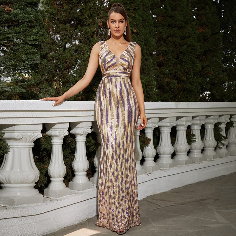 Elegant Long Sequin V-Neck Backless Dress