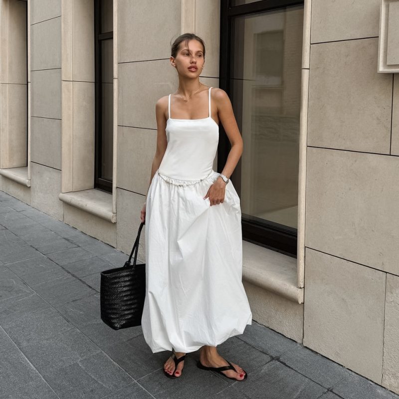 White Backless Strap Dress with Pettiskirt - Image 3