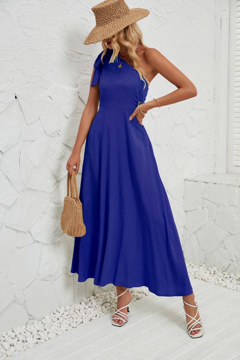 Graceful One-Shoulder Solid Color Beach Party Dress - Image 2