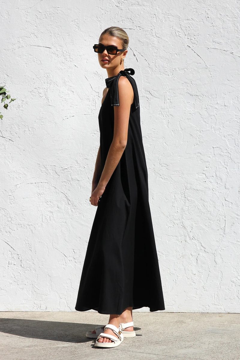 Elegant One Shoulder Lace-Up Summer Dress - Image 3