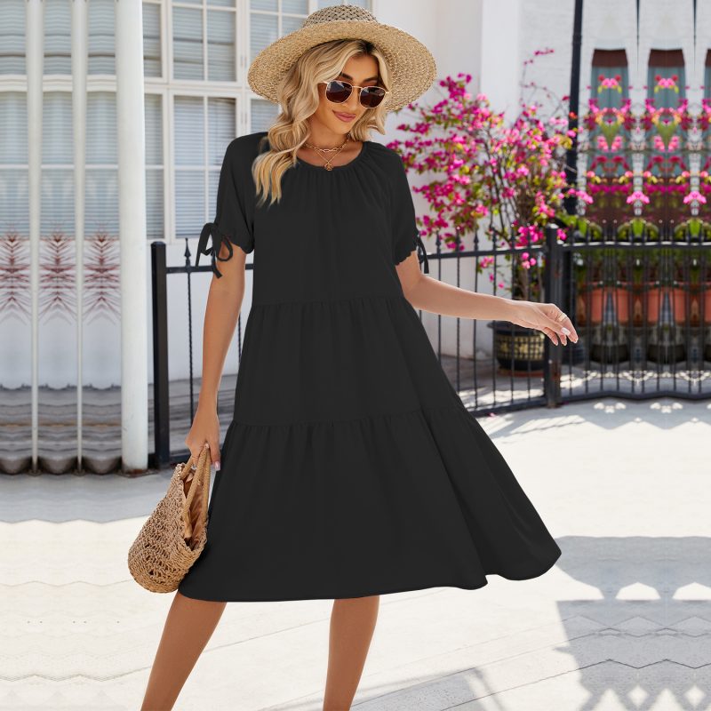 Solid Color Pleated Lace-Up Round Neck Dress - Image 4