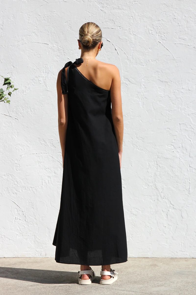 Elegant One Shoulder Lace-Up Summer Dress - Image 4