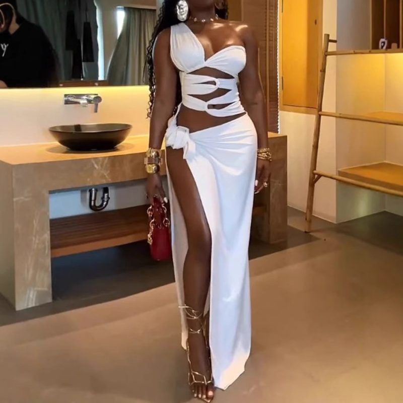 Sleeveless Solid Color Slit Lace-Up Dress