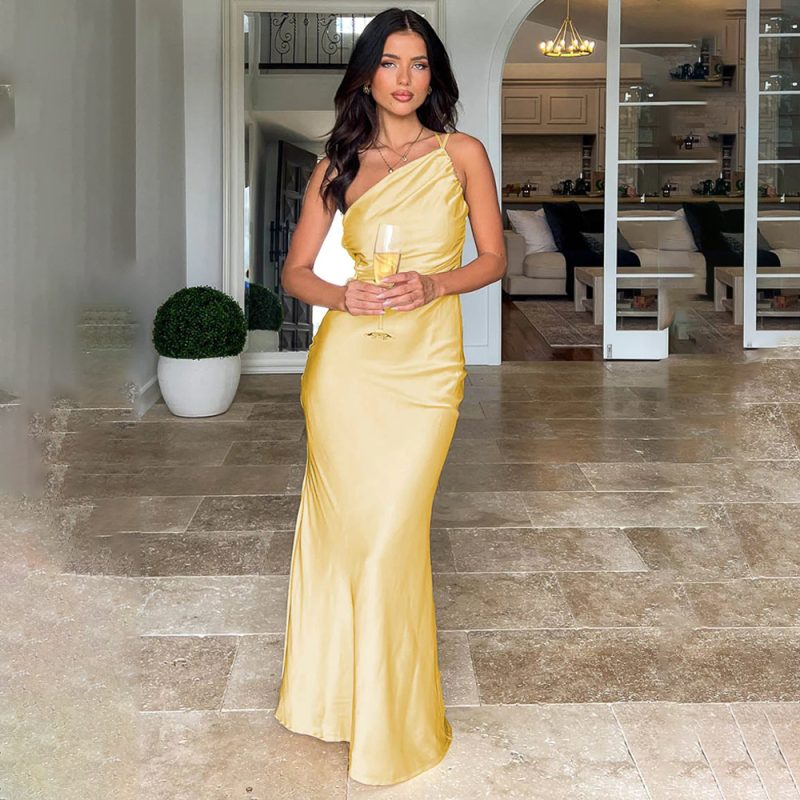 Sexy One-Shoulder Pleated Backless Maxi Dress
