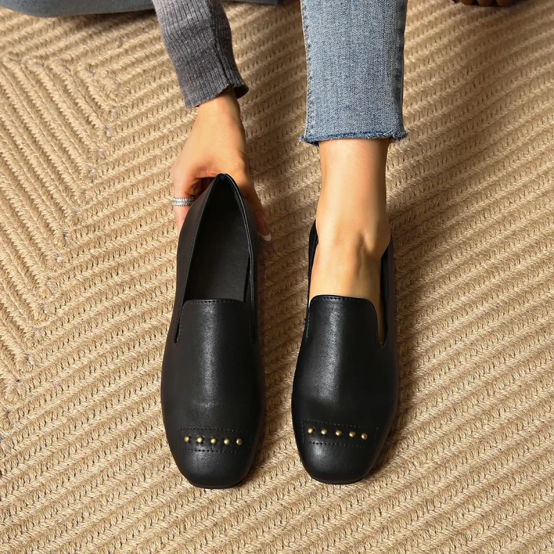 Comfy Round Toe Thick Heel Shoes - Image 2