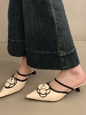 Summer Flower Pointed Toe Shoes