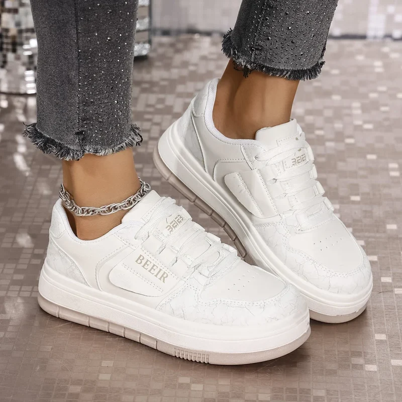 Spring Autumn Casual Lace-Up Sneakers