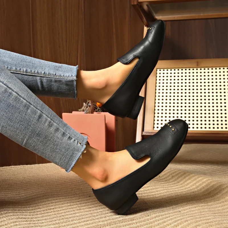 Comfy Round Toe Thick Heel Shoes - Image 4
