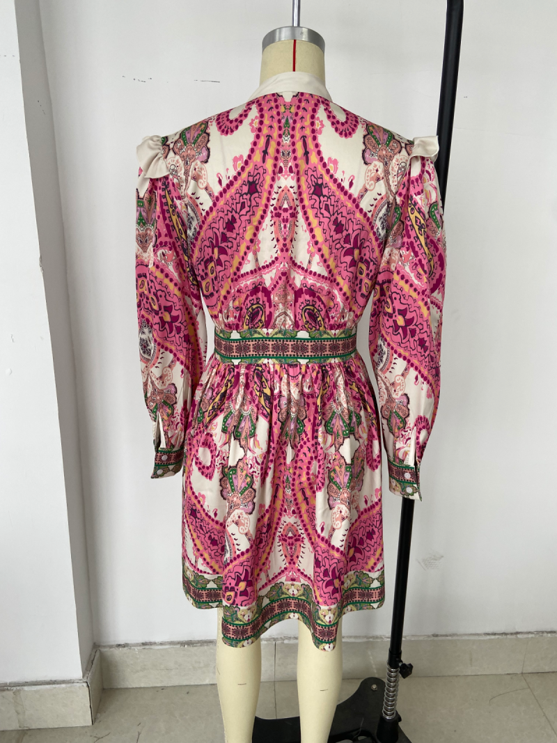 Bohemian Floral V-Neck Beach Dress for Summer - Image 3