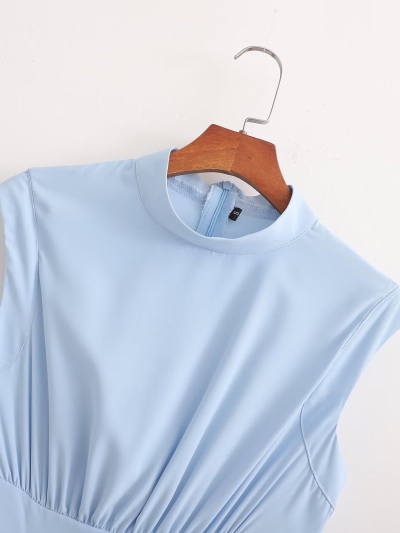 Summer Cutout Dress – Light Blue Minimalist Look - Image 4