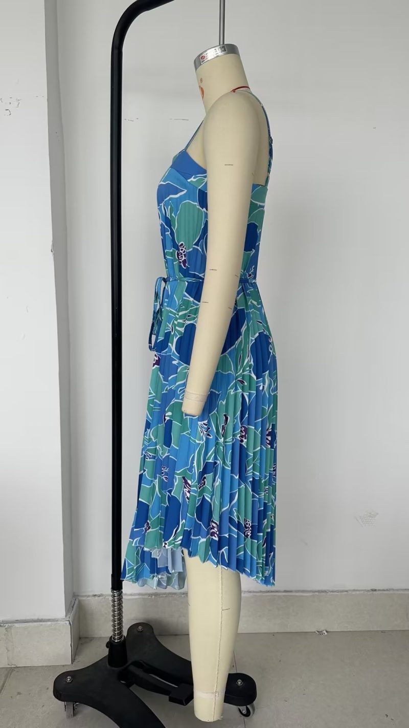 Spring Printed Maxi Dress with Straps - Image 3