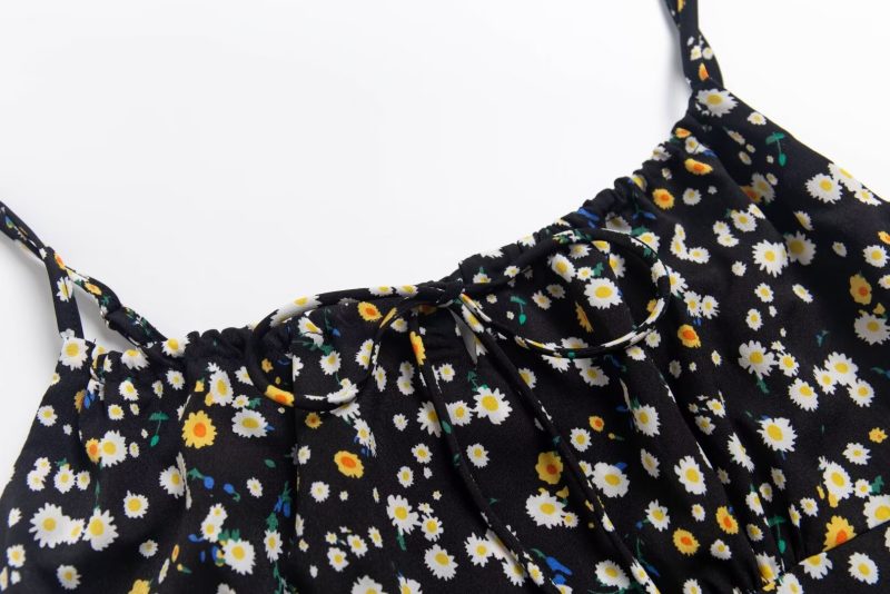 Pastoral Floral Lace Strap Slim Fit Dress - Image 4