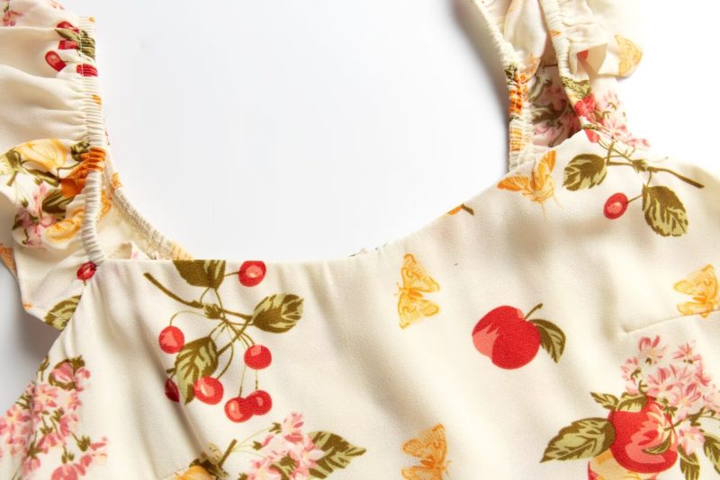 Early Spring French Dress with Square Neck and Floral Lace - Image 3