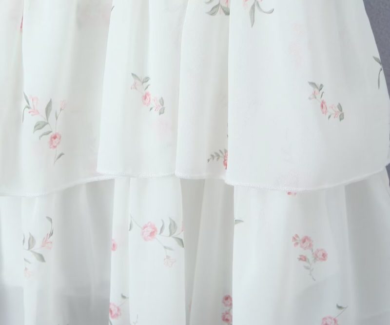 Three-Dimensional Lace Pleated Midi Dress - Image 4