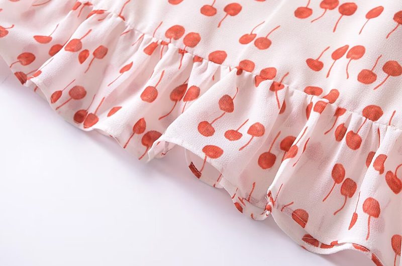 Elegant Floral Suspender Dress – Slim Silhouette - Image 4
