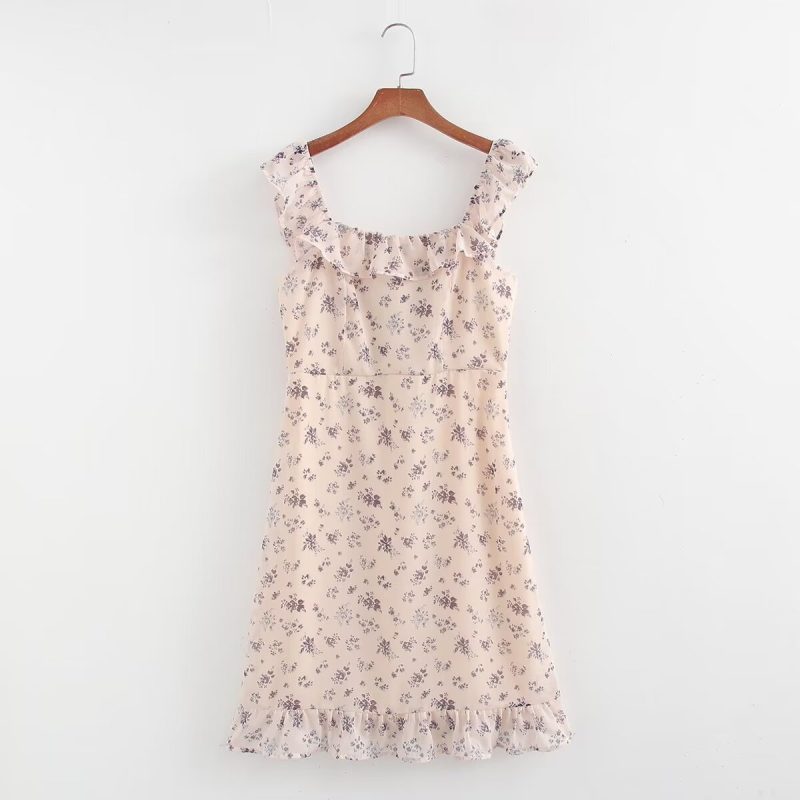Pastoral Autumn Floral Dress with Lace and Square Neck