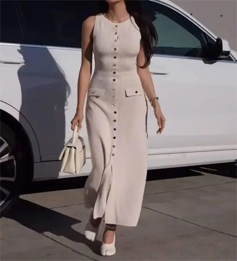 Elegant Summer Sleeveless Slim Knit Dress