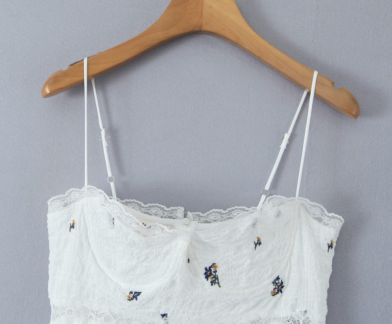 Embroidered Lace Stitching Sweet Sling Dress - Image 4