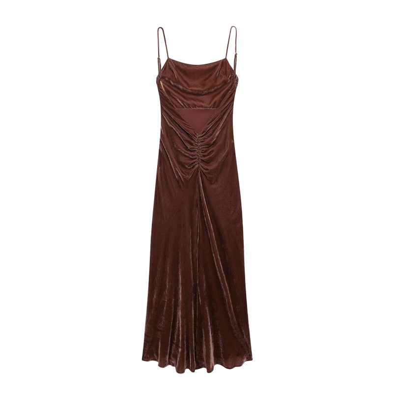 Velvet Pleated Sling Midi Dress for Fall - Image 4