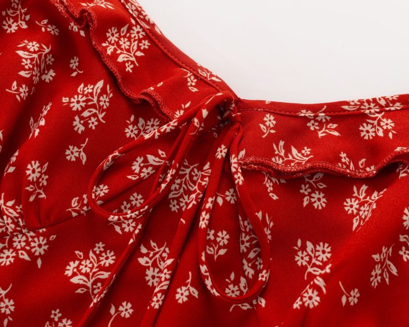 Elegant Floral Suspender Dress for Spring Vacation - Image 3