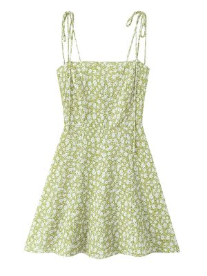Floral Suspender Mini Dress – Slim Fit Style