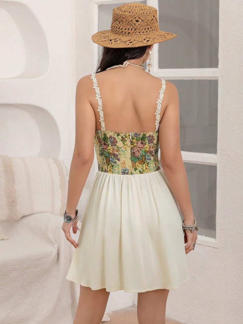 Retro Spaghetti Strap Dress with Waist Trim - Image 4