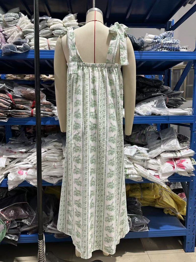 Floral Spaghetti Strap Maxi Dress for Office - Image 4