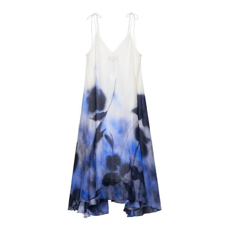 Eye-Catching Printed Dress for Summer Outfits - Image 2