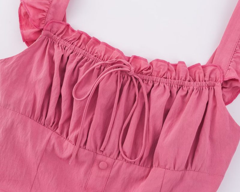 Vintage Pink Dress with Square Collar and Flying Sleeves - Image 4