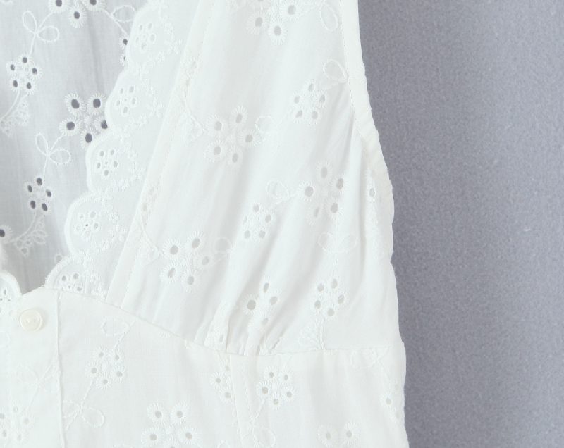 Lace Embroidered V-Neck Sleeveless Summer Dress - Image 4
