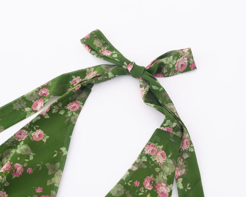 Floral Print Green Halter Vacation Dress - Image 3