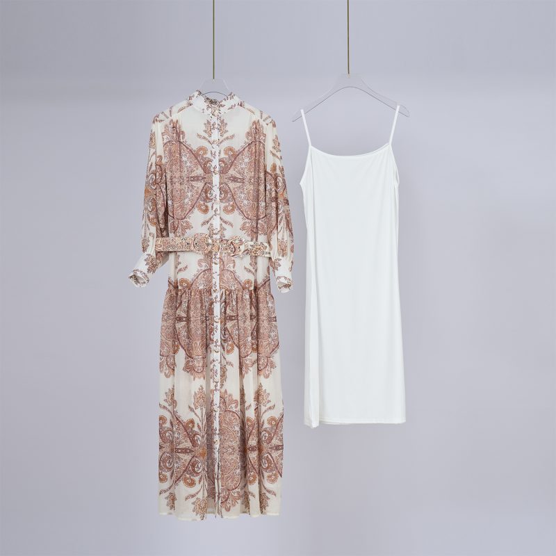 Elegant Printed V-Neck Belted Maxi Dress - Image 2