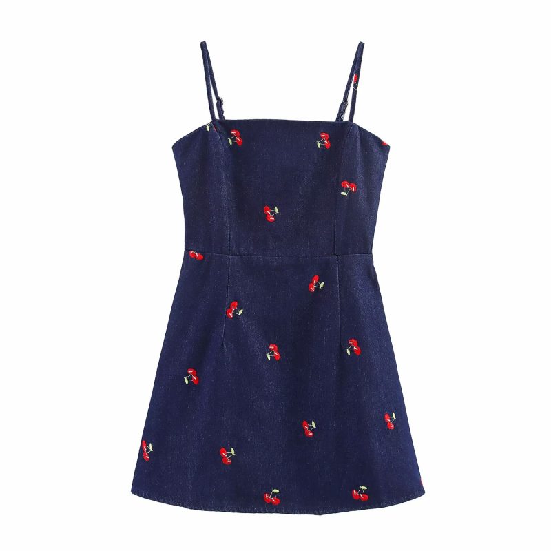 Slimming Washed Embroidered Denim Suspender Dress