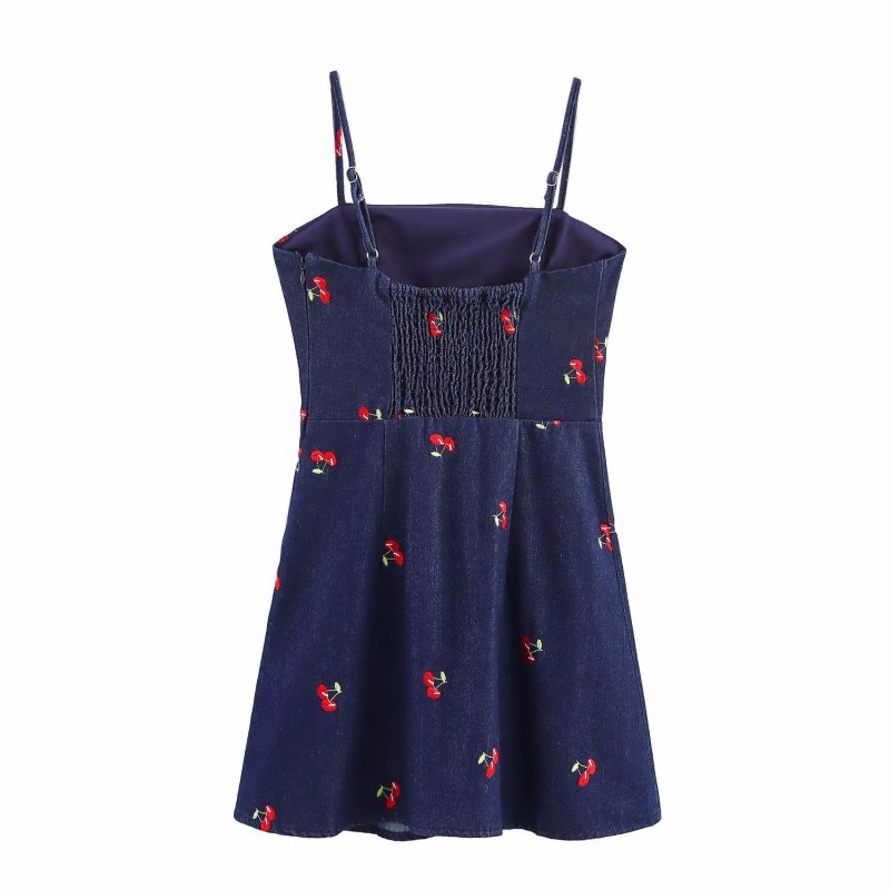 Slimming Washed Embroidered Denim Suspender Dress - Image 2