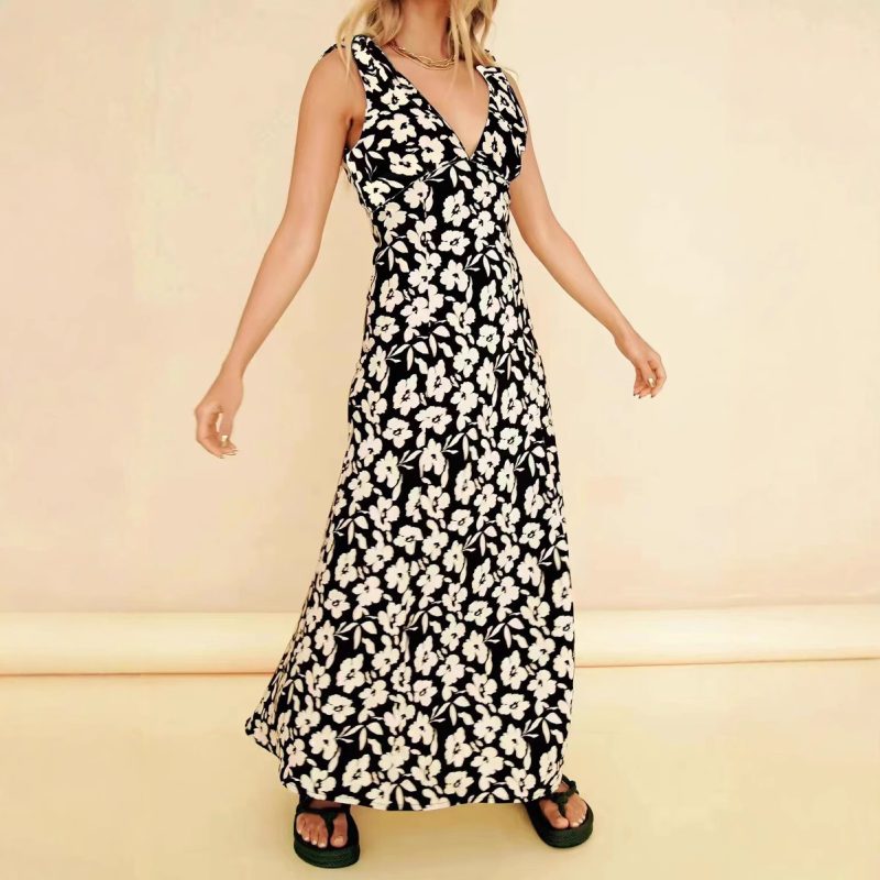 Flowy Printed Summer Dress with Tie Neck