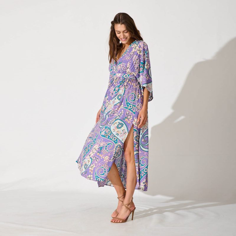V-Neck Batwing Sleeve Slim Maxi Beach Dress - Image 4