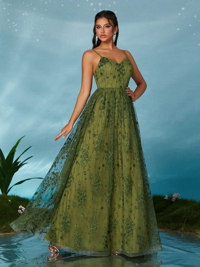 Elegant Backless Suspender Party Evening Dress - Image 2