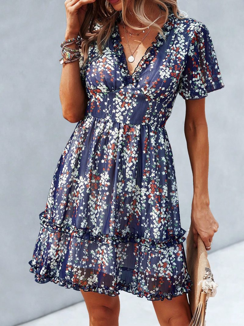 Summer Floral Vacation Dress with Casual Style - Image 4