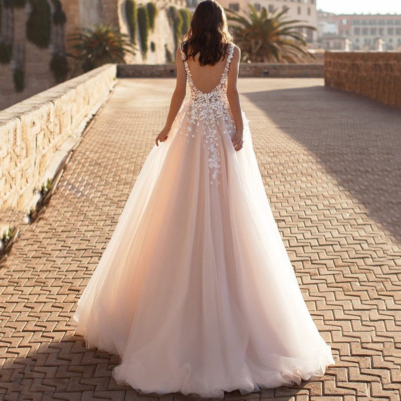 Embroidered Lace Deep V Sleeveless Dress - Image 3