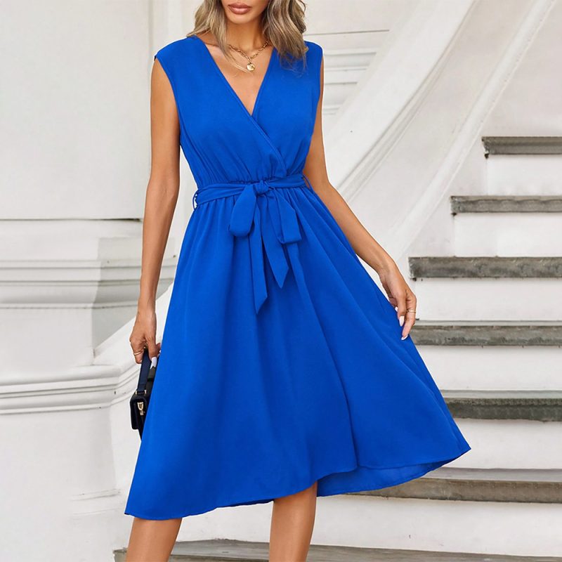 Elegant V-Neck Lace-Up A-Line Dress