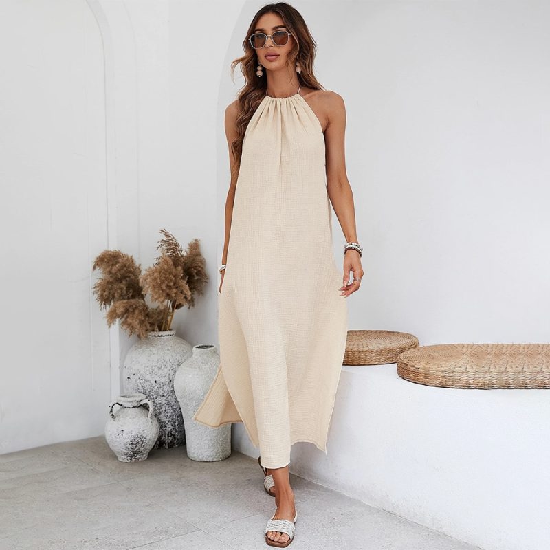 Elegant Woven Halter Dress for Seaside Holidays - Image 3