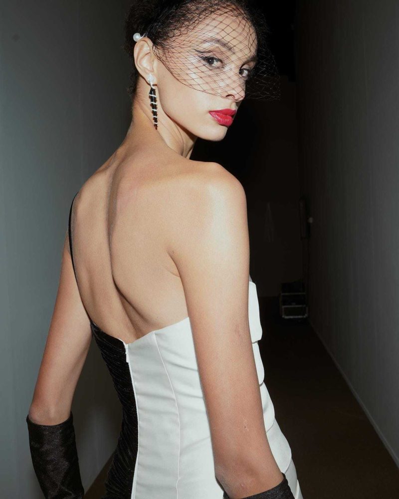 One-Shoulder Satin Contrast Fishtail Maxi Dress - Image 3