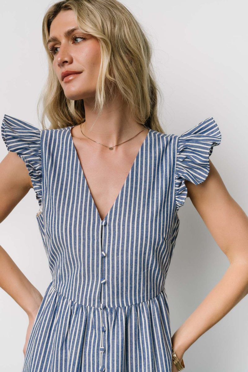 Bohemian Striped V-Neck Holiday Maxi Dress - Image 4