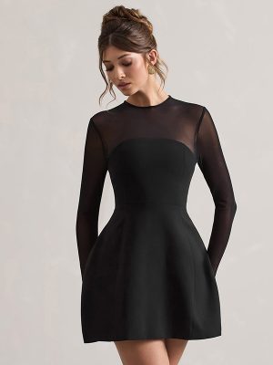 Tight Autumn Dress – Exposed Waist Mesh Detail
