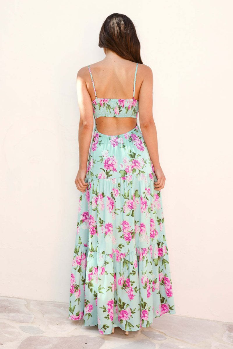 Backless Spaghetti Strap Boho Vacation Dress - Image 4