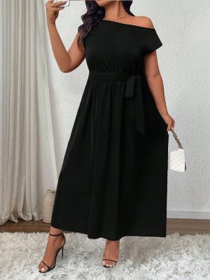 Plus Size Elegant Off-Shoulder Maxi Dress
