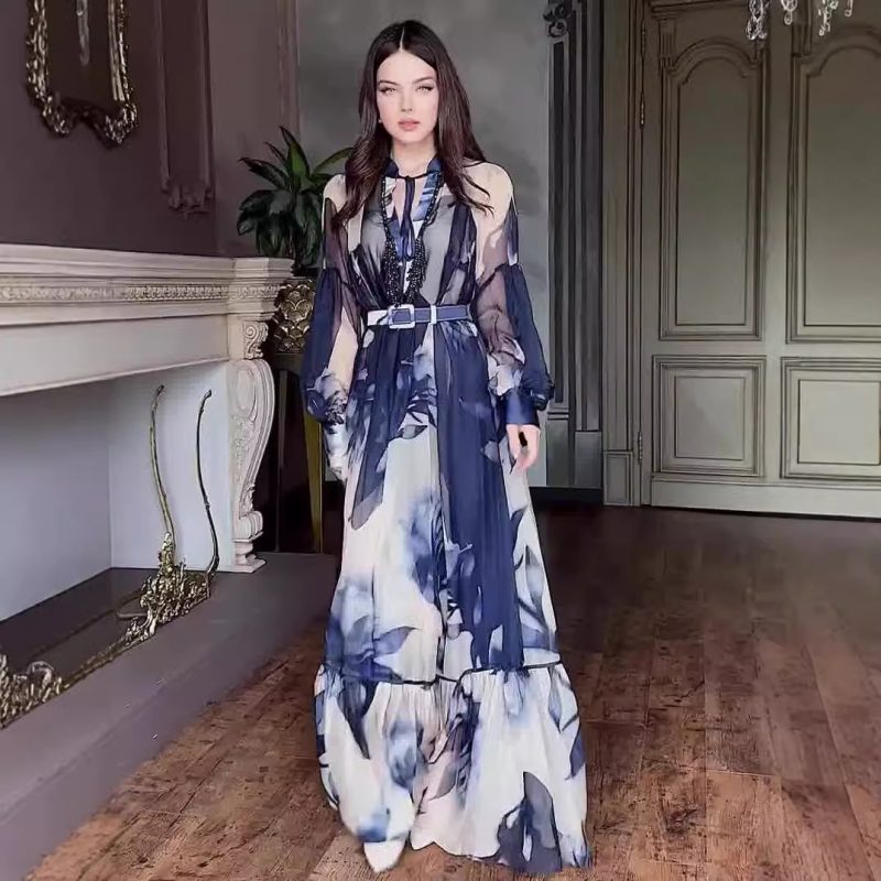 Printed Slim Fit Dress – Summer Elegance Look