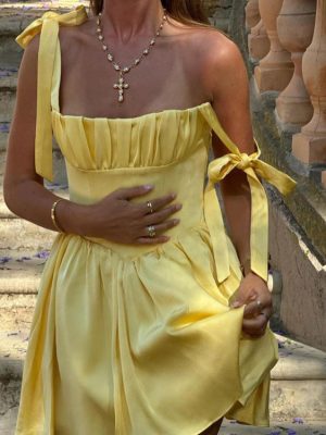 Yellow Sleeveless Lace-Up Backless Waist Dress