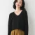 V-neck black